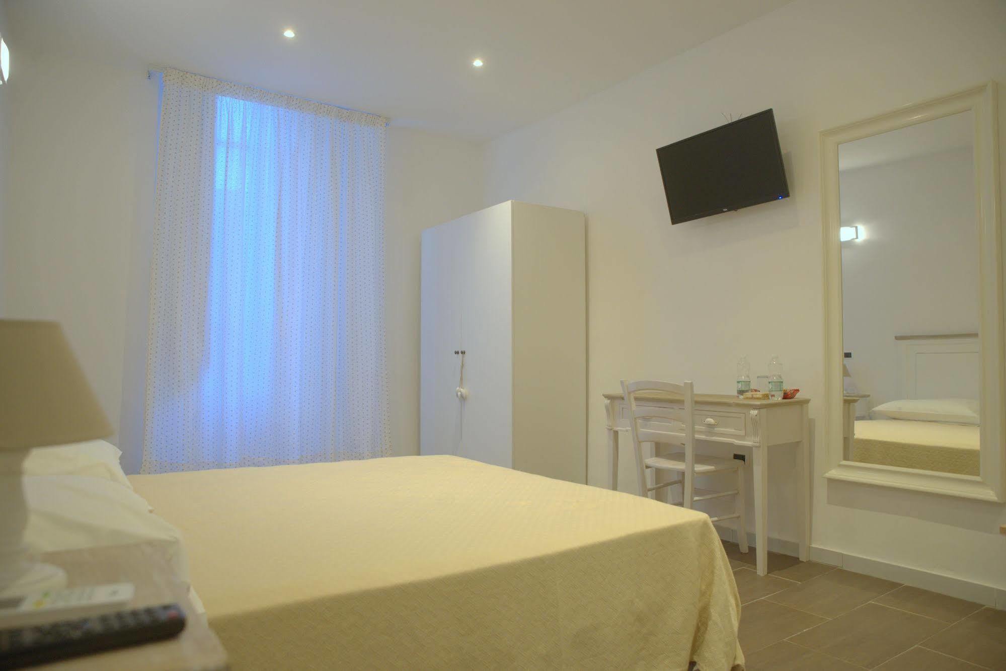 O La Civetta Di Trastevere 3* Rom